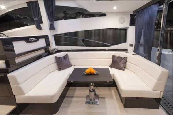 Galeon 430 SKY - 2XD4-300/Udstyr - 2023