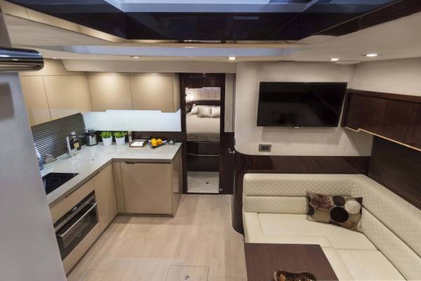 Galeon 485 HTS