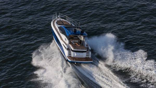 Galeon 485 HTS