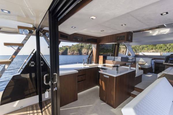 Galeon 500 FLY