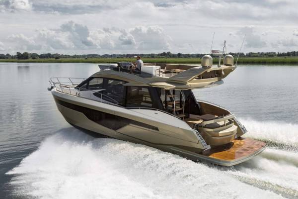 Galeon 500 FLY