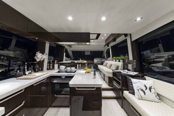 Galeon 500 FLY