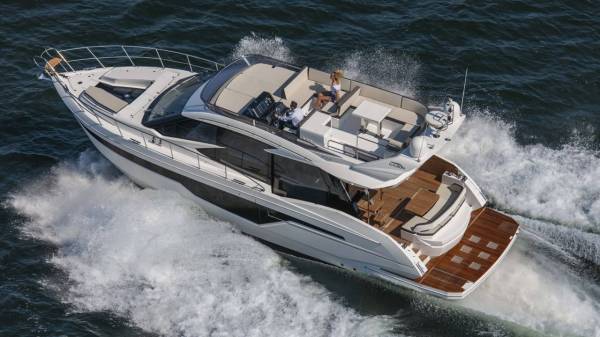 Galeon 500 FLY