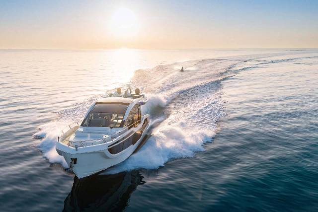 Galeon 570 SKY