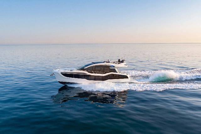 Galeon 570 SKY