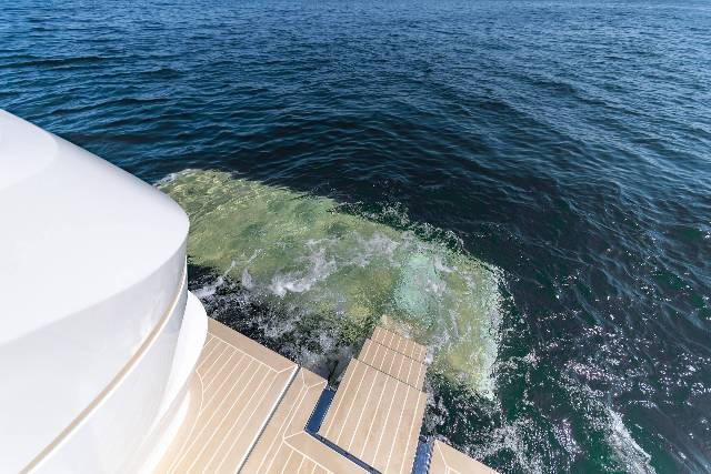 Galeon 570 SKY