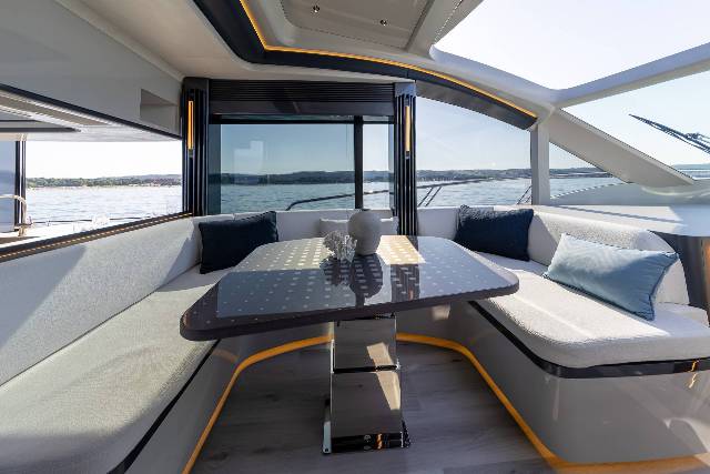 Galeon 570 SKY
