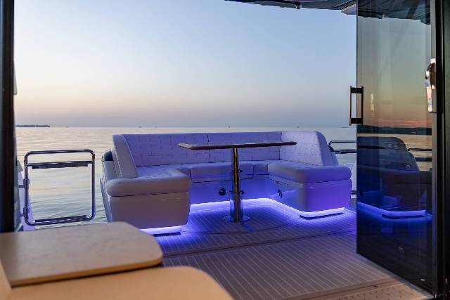 Galeon 570 SKY
