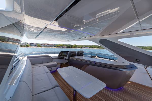 Galeon 800 FLY