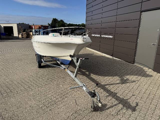 Galeon Galia 440 m/ 40hk mercury 4-takt
