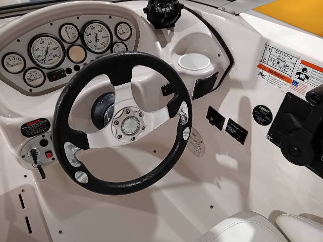 Glastron 175MX / Volvo Penta 3.0 135