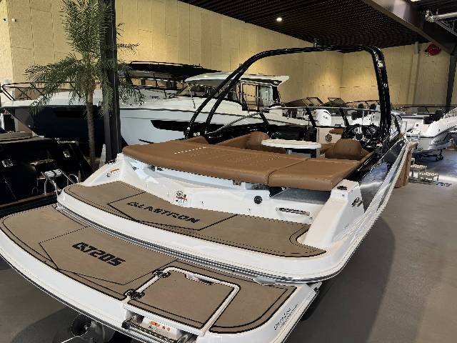 Glastron GT205 / Mercruiser 4,5 250hk