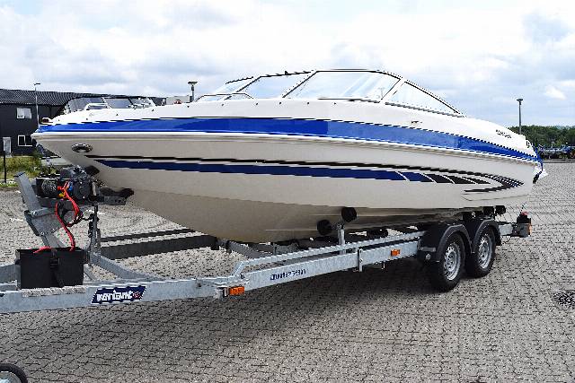 Glastron 225 GT