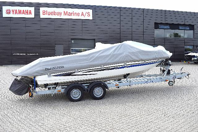 Glastron 225 GT
