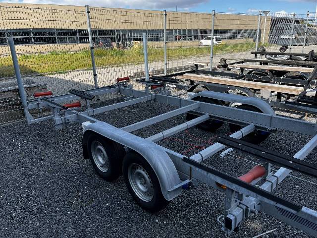 Harbeck BT20, Pontoon Trailer
