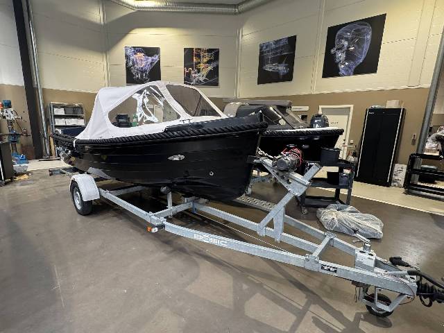 Corsiva 475 Tender / 15hk yamaha