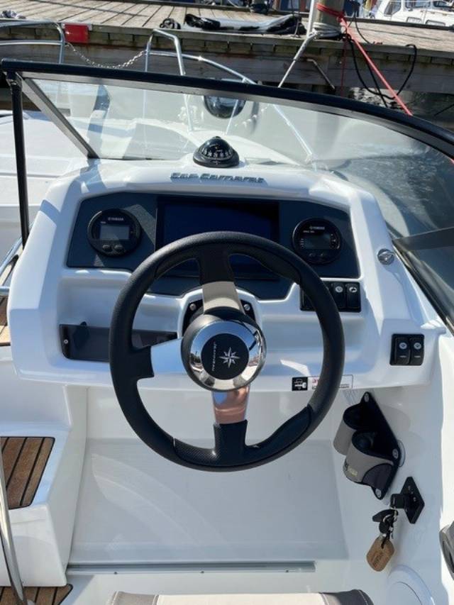 Jeanneau 6.5 DC - 175 HK Yamaha/Udstyr