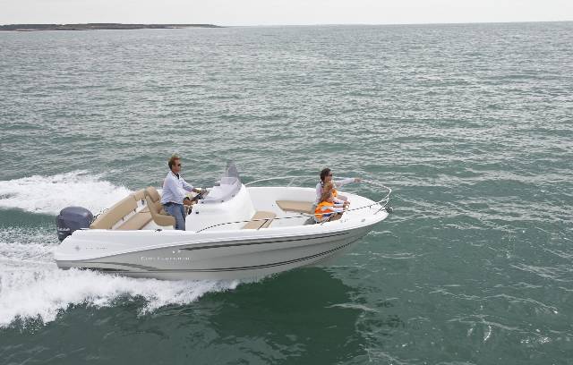 Jeanneau Cap Camarat 6.5 CC