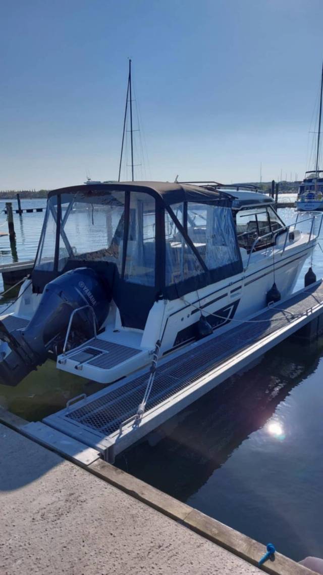Jeanneau Merry Fisher 795 Serie 2 - Yamaha 150 HK/LOADET Udstyr
