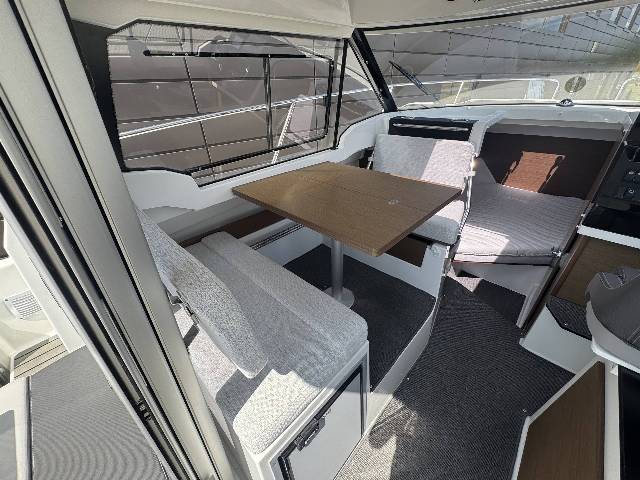 Jeanneau Merry Fisher 795 Serie 2 - Yamaha 150 HK/LOADET Udstyr