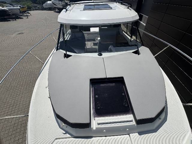 Jeanneau Merry Fisher 795 Serie 2 - Yamaha 150 HK/LOADET Udstyr