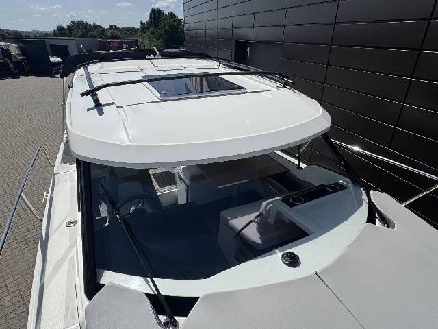 Jeanneau Merry Fisher 795 Serie 2 - Yamaha 150 HK/LOADET Udstyr