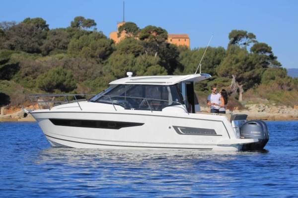 Jeanneau Merry Fisher 895 Cruiser Offshore