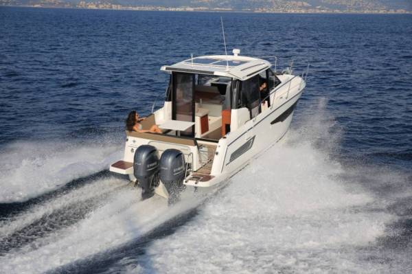 Jeanneau Merry Fisher 895 Cruiser Offshore