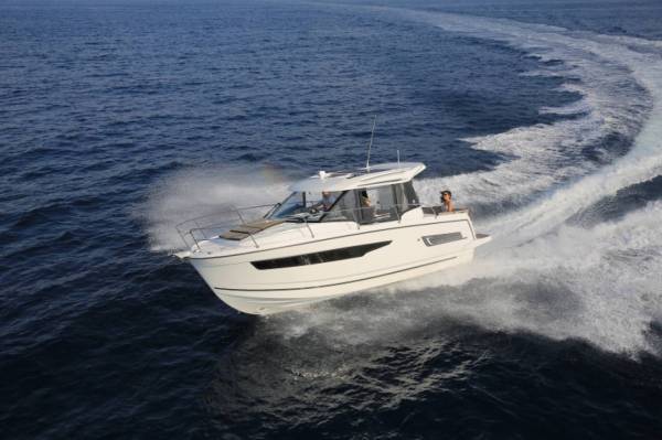 Jeanneau Merry Fisher 895 Cruiser