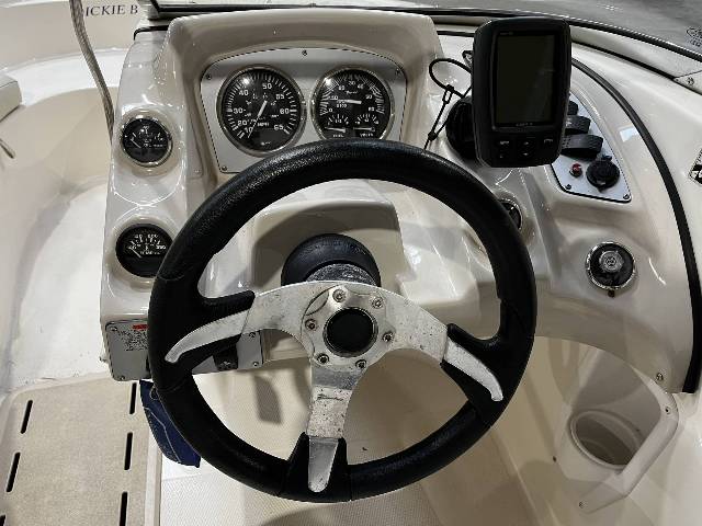 Larson 180 Sport - Volvo Penta 135 HK/Udstyr
