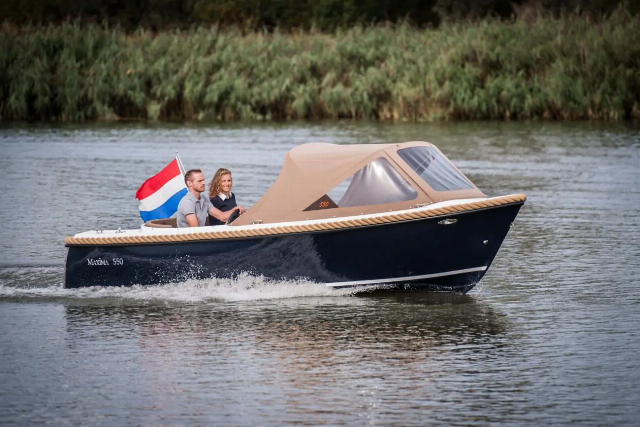Maxima 550 Tender - 20 HK Mercury/Udstyr