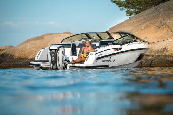Nordkapp Noblesse 720 - 200 HK Yamaha & udstyr