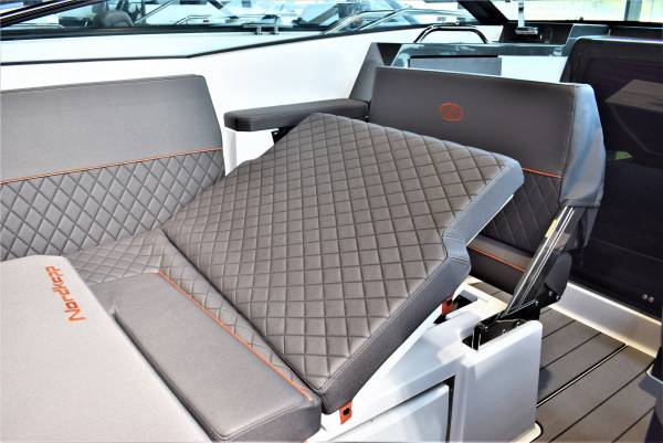 Nordkapp Noblesse 720 - Yamaha 200 HK/Udstyr