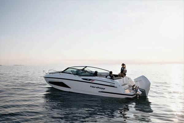 Nordkapp Noblesse 830 - 300 HK Yamaha/Highline plus pakke