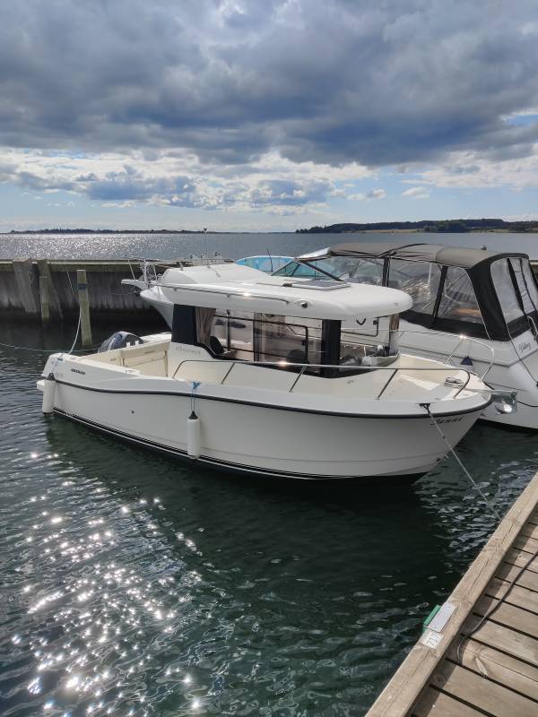Quicksilver 675 PilotHouse m/Mercury F200 HK og udstyr