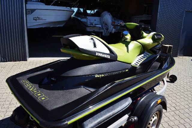 Seadoo Bombadier RXP 215 - Supercharged Rotax motor