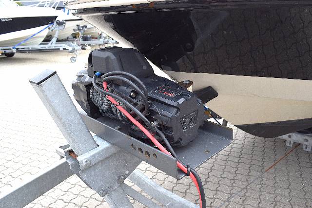 Searay 195 Sport m Mercruiser 5,0MPI V8