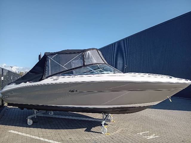 Searay 220  Sunsport m/ Mercruiser 4.3