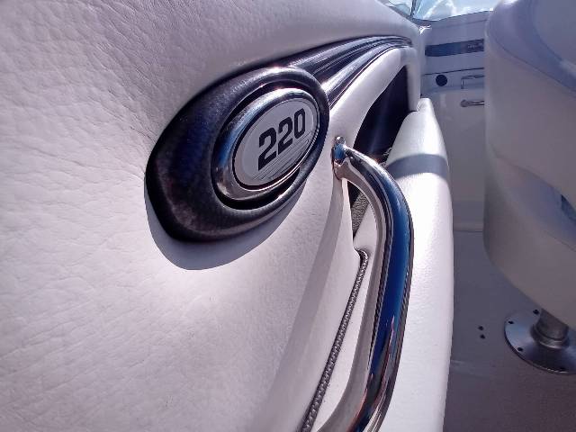 Searay 220  Sunsport m/ Mercruiser 4.3
