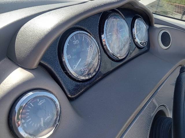 Searay 220  Sunsport m/ Mercruiser 4.3