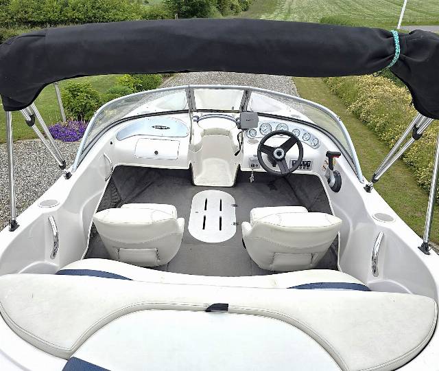 Starcraft 1700 IO - Mercruiser 135 HK