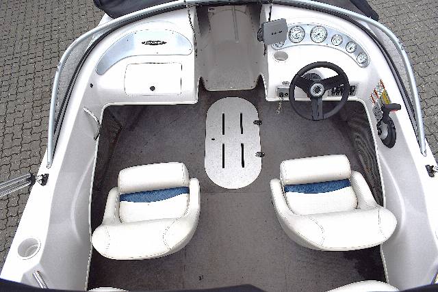 Starcraft 1700 IO - Mercruiser 135 HK