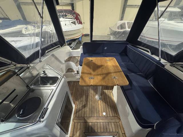 Uttern D68 Exclusive - Mercruiser 4.3
