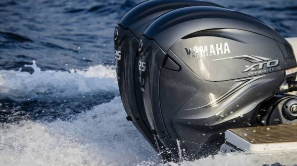 Yamaha 425 лодочный мотор