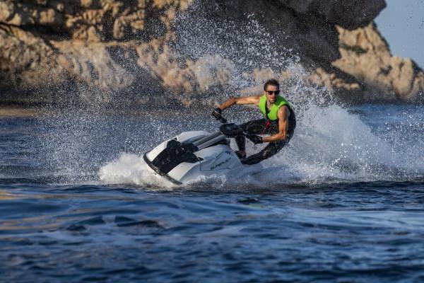 Yamaha SuperJet 700