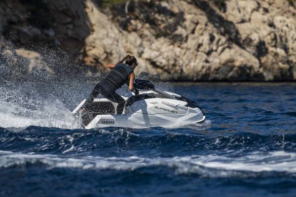 Yamaha SuperJet 700
