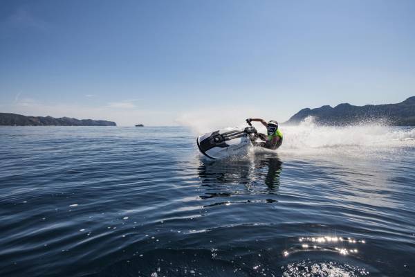 Yamaha SuperJet 700